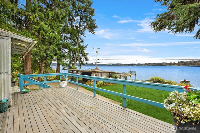 1710 Jacobsen Boulevard NE, Bremerton, WA 98310