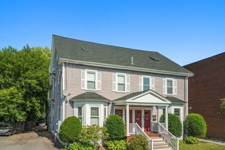 37-39 Homer 39-2, Cambridge, MA 02138
