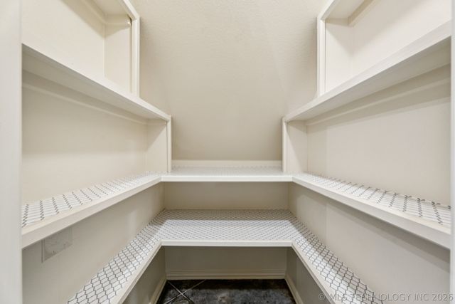 664 W 78th Street, Tulsa, OK 74132