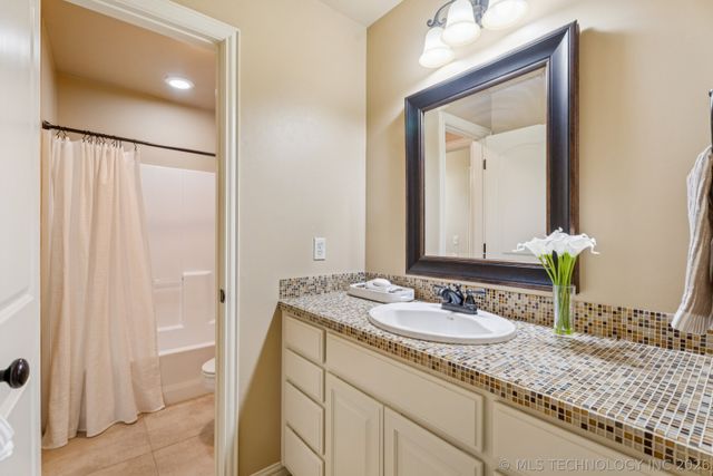 664 W 78th Street, Tulsa, OK 74132