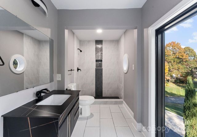 4129 Carnoustie Lane, Charlotte, NC 28210