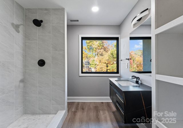 4129 Carnoustie Lane, Charlotte, NC 28210