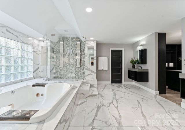 4129 Carnoustie Lane, Charlotte, NC 28210