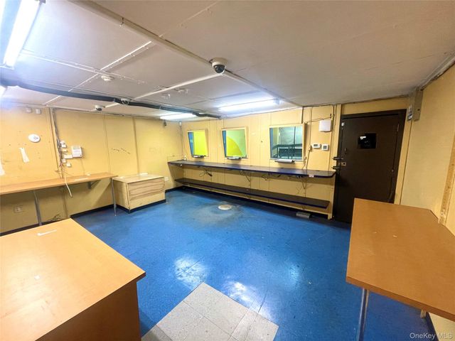 359 Nostrand Avenue Storefront, Brooklyn, NY 11216