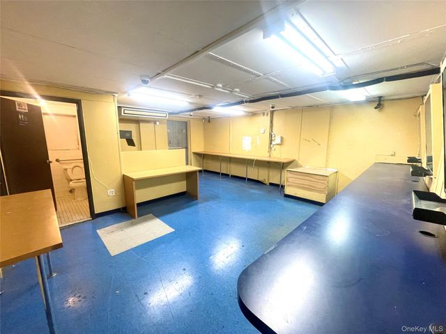 359 Nostrand Avenue Storefront, Brooklyn, NY 11216