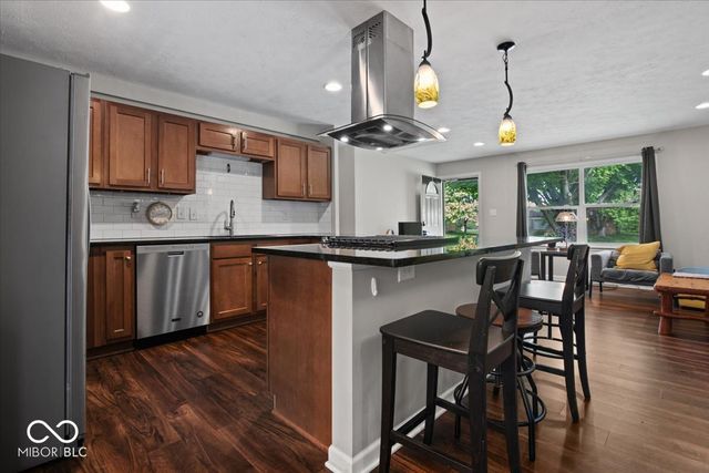 219 Newby Court, Westfield, IN 46074