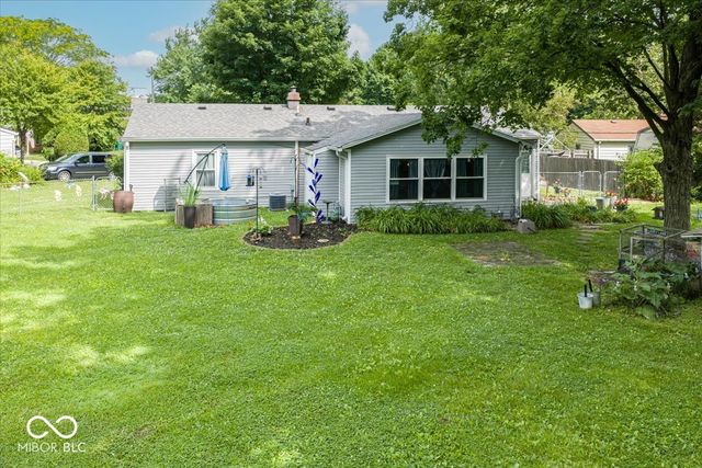 219 Newby Court, Westfield, IN 46074