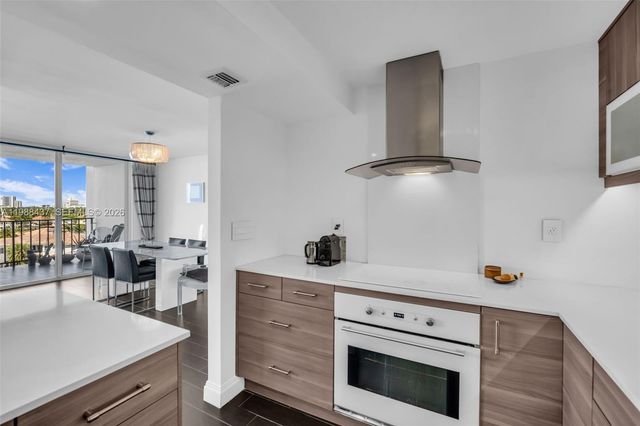 1400 S Ocean Dr 804, Hollywood, FL 33019