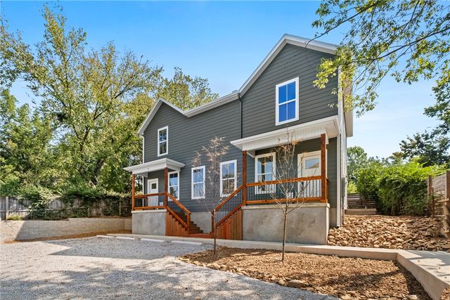 576 Willow Avenue 2, Fayetteville, AR 72701