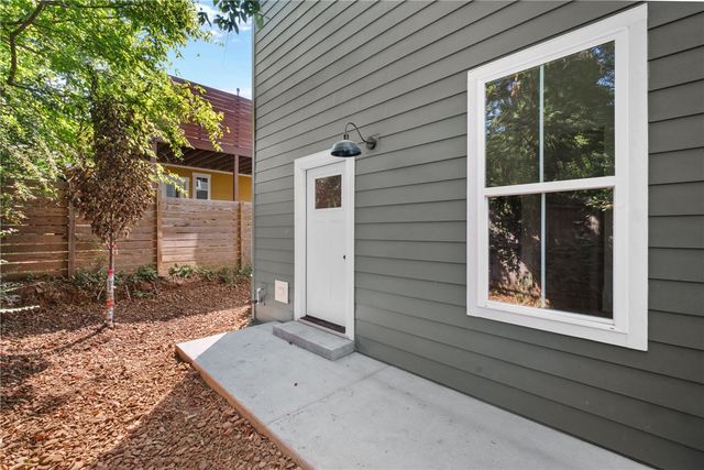 576 Willow Avenue 2, Fayetteville, AR 72701