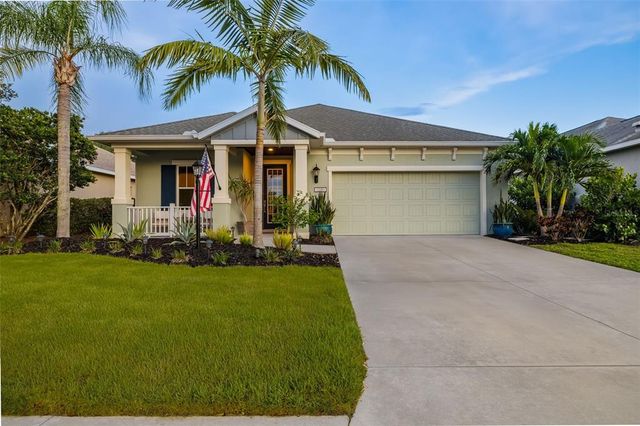 12153 FOREST PARK CIRCLE, Bradenton, FL 34211