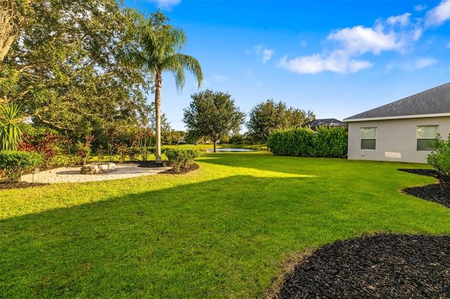 12153 FOREST PARK CIRCLE, Bradenton, FL 34211
