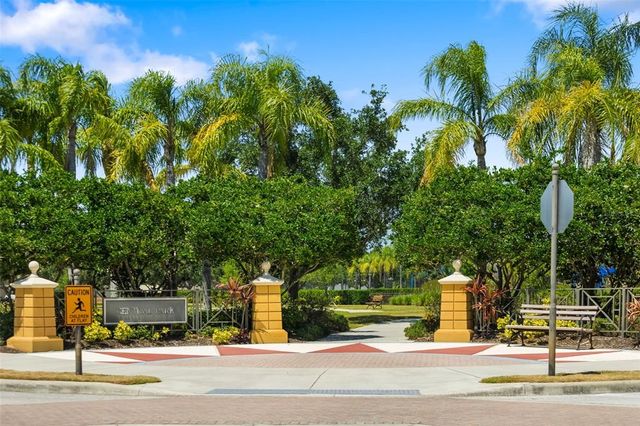 12153 FOREST PARK CIRCLE, Bradenton, FL 34211