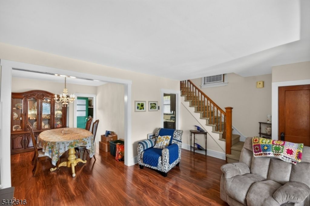 438 Joralemon St, Belleville Twp., NJ 07109 — photo 5