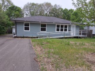 5637 Emerson Avenue N, Brooklyn Center, MN 55419