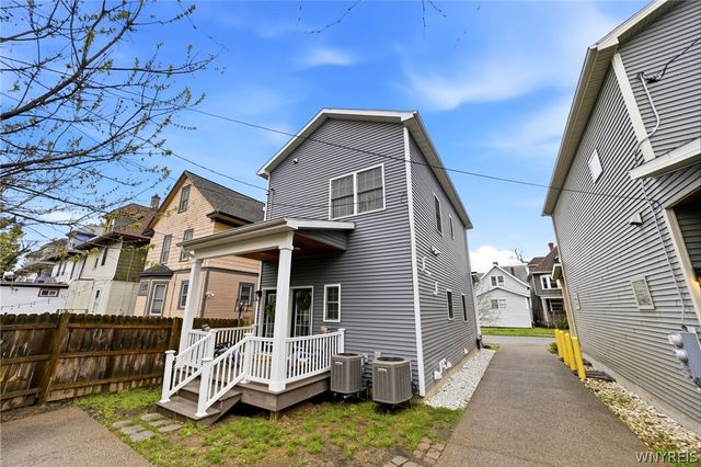 32 Horton Place, Buffalo, NY 14209