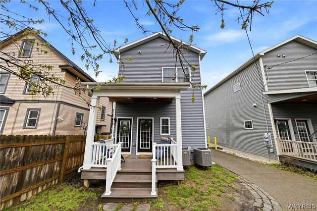 32 Horton Place, Buffalo, NY 14209