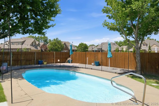 8905 N 140th East Avenue, Owasso, OK 74055