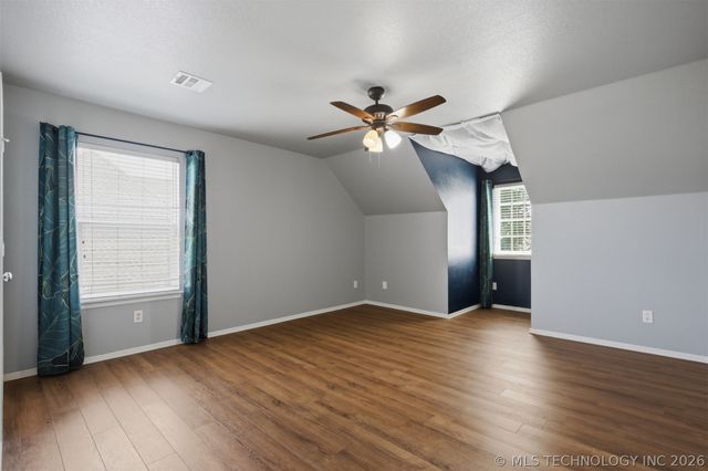 8905 N 140th East Avenue, Owasso, OK 74055
