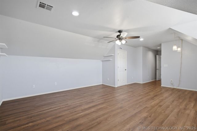 8905 N 140th East Avenue, Owasso, OK 74055