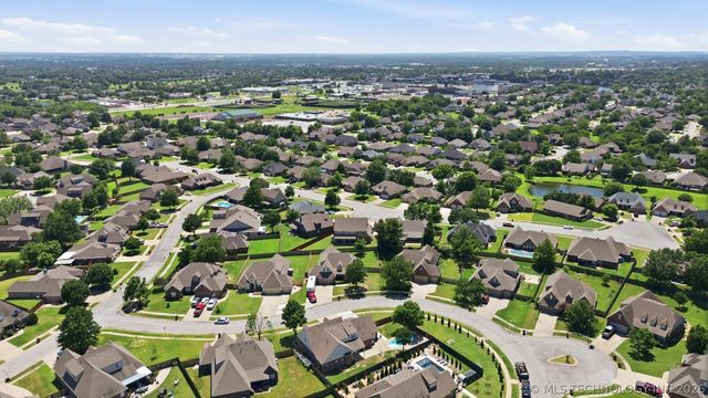 8905 N 140th East Avenue, Owasso, OK 74055
