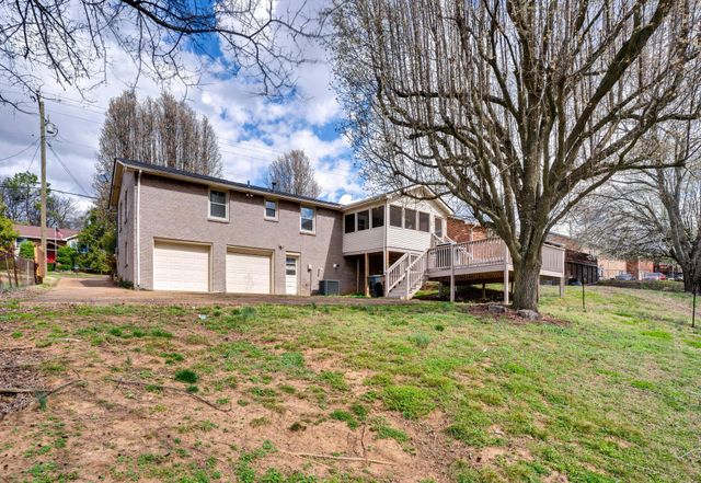 579 Huntington Pkwy, Nashville, TN 37211