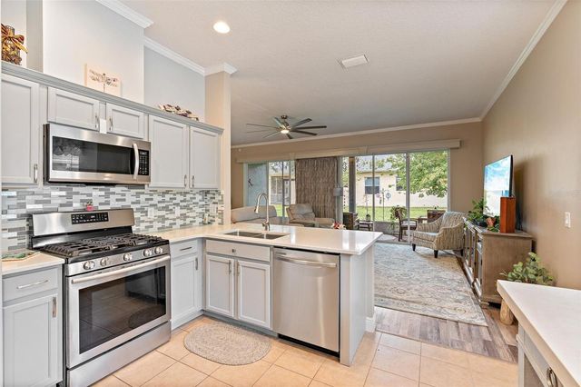 189 BALMY COAST ROAD, Groveland, FL 34736