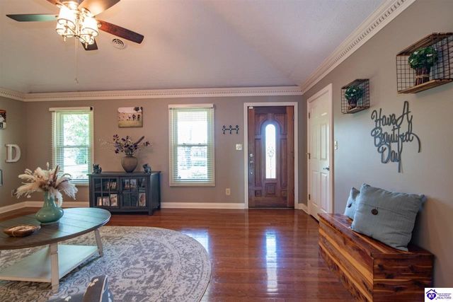 103 Coventry Lane, Bardstown, KY 40004