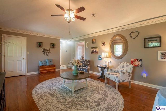 103 Coventry Lane, Bardstown, KY 40004