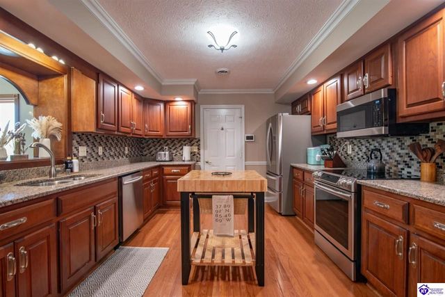103 Coventry Lane, Bardstown, KY 40004