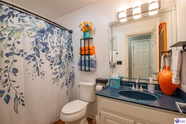 103 Coventry Lane, Bardstown, KY 40004