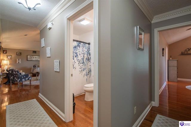 103 Coventry Lane, Bardstown, KY 40004