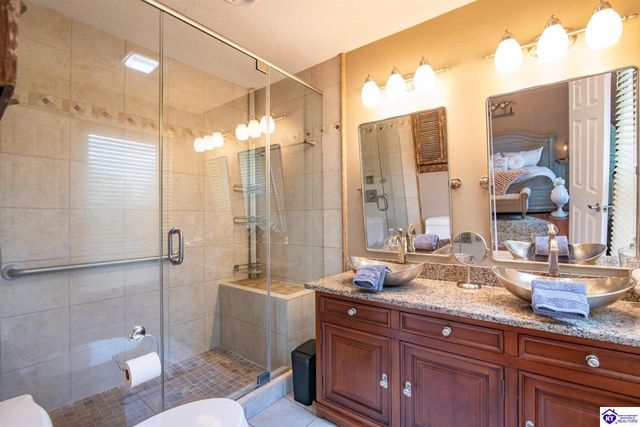 103 Coventry Lane, Bardstown, KY 40004