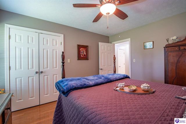 103 Coventry Lane, Bardstown, KY 40004