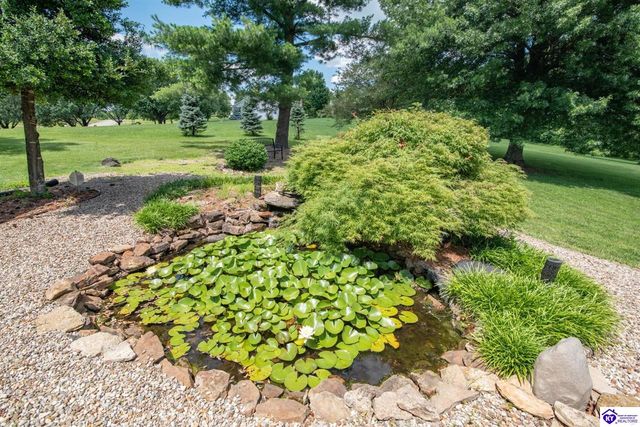 103 Coventry Lane, Bardstown, KY 40004