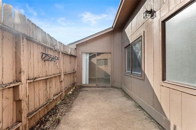 10746 Staghill Drive, Houston, TX 77064