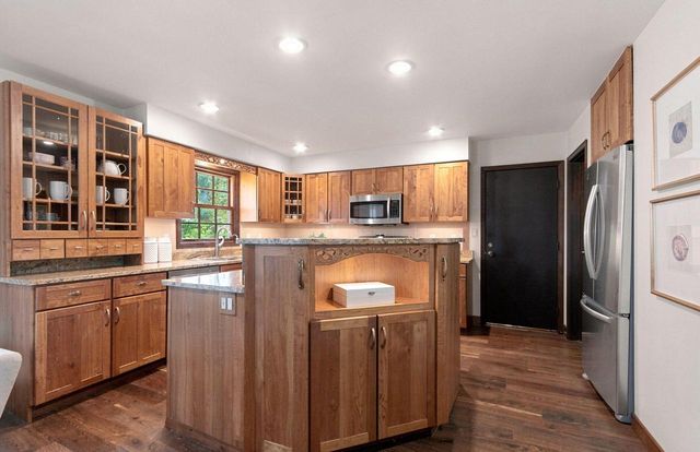 8715 108th AVENUE, Pleasant Prairie, WI 53158