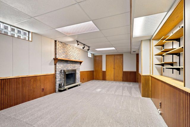 8715 108th AVENUE, Pleasant Prairie, WI 53158