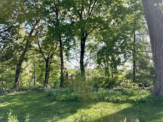 8715 108th AVENUE, Pleasant Prairie, WI 53158