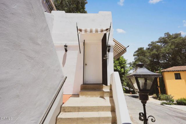 1323 Indiana Avenue, South Pasadena, CA 91030