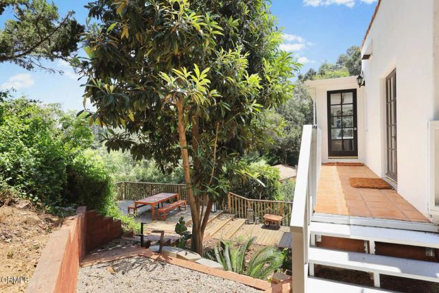 1323 Indiana Avenue, South Pasadena, CA 91030