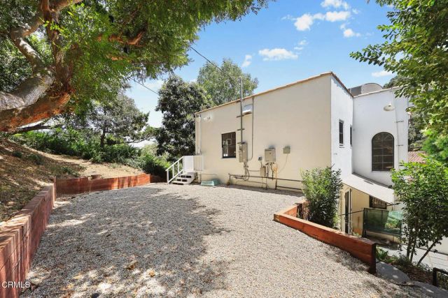 1323 Indiana Avenue, South Pasadena, CA 91030