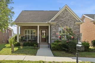 728 Westcott Ln, Nolensville, TN 37135