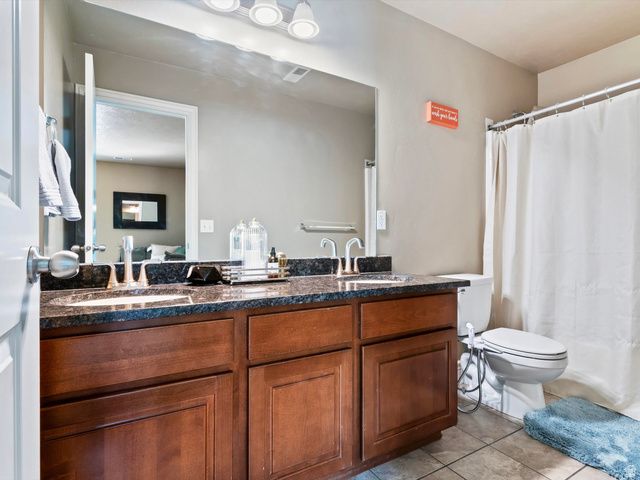3257 W STOKER CV, South Jordan, UT 84095