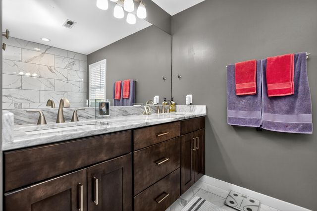 4301 Gum Tree Lane, Lexington, KY 40513