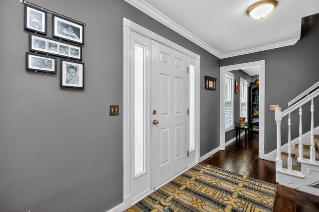 4301 Gum Tree Lane, Lexington, KY 40513