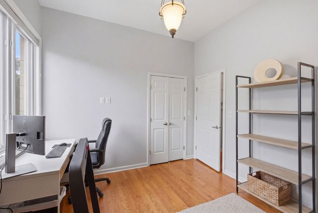 2919 N BURLING Street G, Chicago, IL 60657