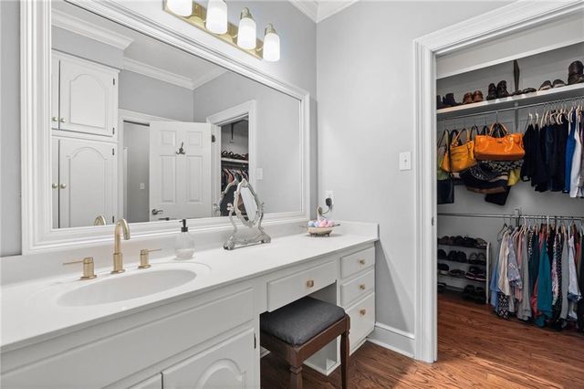 8200 Whisper Lakes Court, Mobile, AL 36619