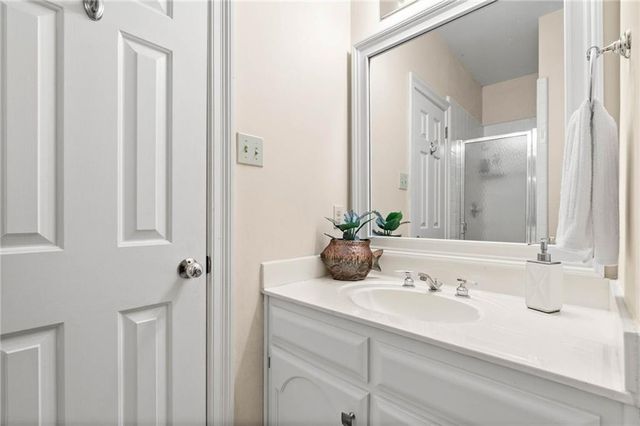 8200 Whisper Lakes Court, Mobile, AL 36619
