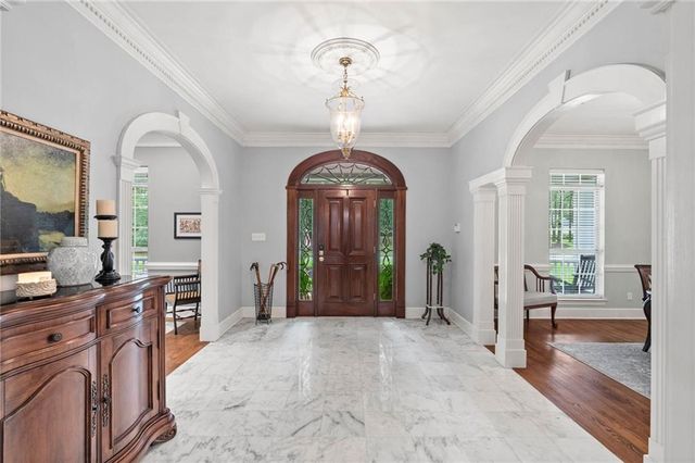 8200 Whisper Lakes Court, Mobile, AL 36619
